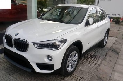 BMW X1 2016 - Bán ô tô BMW X1 năm 2016, màu trắng