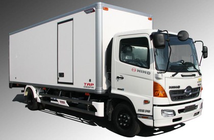 Hino 700 Series 2017 - Bán xe tải Hino 2.4 tấn tại Đà Nẵng, giá xe Hino 2.4 tấn tại Đà Nẵng