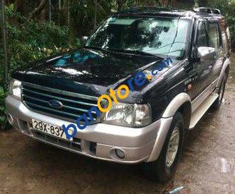 Ford Everest MT 2005 - Cần bán xe Ford Everest MT sản xuất 2005, màu đen số sàn, giá 320tr