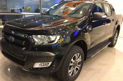 Ford Ranger Wildtrak 3.2 4x4  2016 - Cần bán Ford Ranger Wildtrak 3.2 4x4 sản xuất 2016, màu đen, nhập khẩu, 925tr