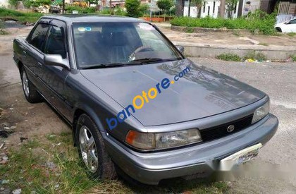 Toyota Camry   MT 1988 - Bán Toyota Camry MT năm sản xuất 1988, màu xám số sàn