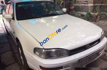 Toyota Camry  MT 1997 - Bán xe Toyota Camry MT sản xuất 1997, màu trắng số sàn