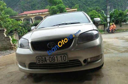 Toyota Vios MT 2005 - Bán xe Toyota Vios MT sản xuất năm 2005, màu bạc đã đi 200000 km