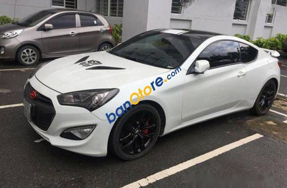 Hyundai Genesis 2012 - Xe Hyundai Genesis sản xuất 2012, màu trắng chính chủ, giá chỉ 820 triệu