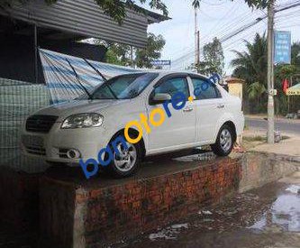 Chevrolet Aveo    MT 2011 - Xe Chevrolet Aveo MT năm sản xuất 2011, màu trắng chính chủ, 260 triệu