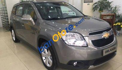 Chevrolet Orlando 2017 - Bán ô tô Chevrolet Orlando năm sản xuất 2017, màu xám, giá 639tr