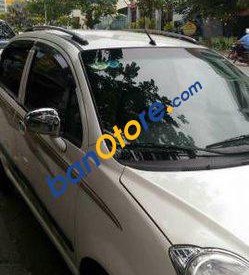 Chevrolet Spark   MT 2010 - Cần bán lại xe Chevrolet Spark MT năm sản xuất 2010, màu trắng  