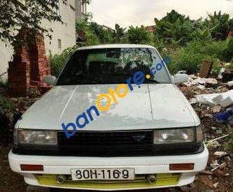 Nissan Bluebird 1989 - Bán Nissan Bluebird năm sản xuất 1989, màu trắng, giá tốt