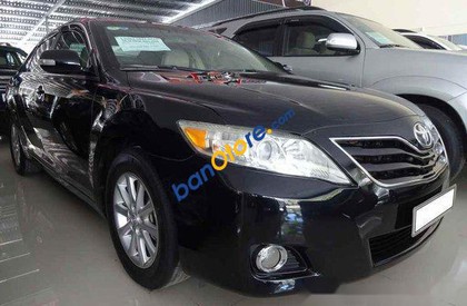 Toyota Camry  2.5 AT 2010 - Cần bán lại xe Toyota Camry 2.5 AT sản xuất năm 2010, màu đen số tự động