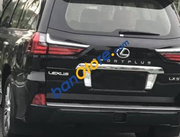 Lexus LX  570 Sport 2016 - Bán ô tô Lexus LX 570 Sport sản xuất năm 2016, màu đen