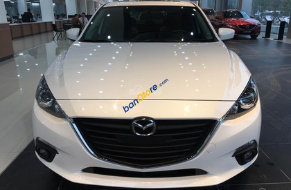 Mazda 3 2017 - Bán ô tô Mazda 3 năm 2017, màu trắng