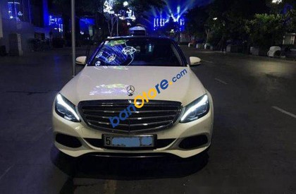 Mercedes-Benz C class  C250 AT 2016 - Cần bán gấp Mercedes C250 AT năm sản xuất 2016, màu trắng, nhập khẩu  