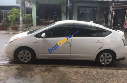 Toyota Prius 2006 - Cần bán xe Toyota Prius năm sản xuất 2006, màu trắng