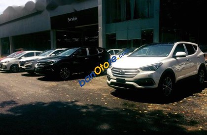 Hyundai Santa Fe 2017 - Cần bán xe Hyundai Santa Fe năm sản xuất 2017, giá 898tr