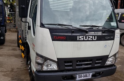 Isuzu QKR 2017 - Xe tải Isuzu 2T2 thùng dài 4m3, hỗ trợ vay cao