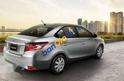 Toyota Vios 2017 - Bán Toyota Vios sản xuất năm 2017, màu bạc