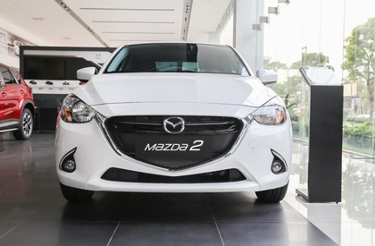 Mazda 2 2017 - Bán Mazda 2 năm sản xuất 2017, màu trắng, giá tốt