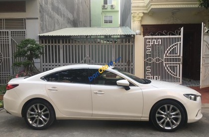 Mazda 6 2.5AT 2015 - Bán ô tô Mazda 6 2.5AT năm sản xuất 2015, màu trắng chính chủ