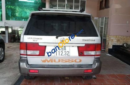 Ssangyong Musso 2002 - Bán xe Ssangyong Musso năm sản xuất 2002, màu bạc, giá 160tr