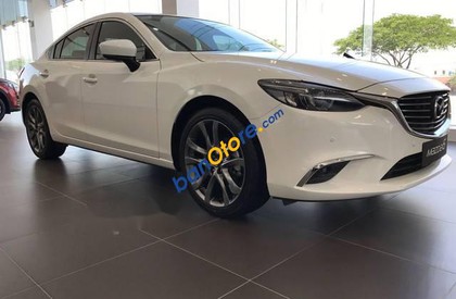 Mazda 6 2.0 2018 - Bán Mazda 6 2.0 năm sản xuất 2018, màu trắng, xe mới hoàn toàn