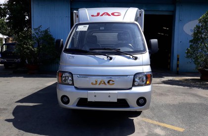 Xe tải 1250kg 2018 - Công ty cần bán xe tải Jac 1t25 cabin Hyundai giá cực rẻ, trả góp 90%