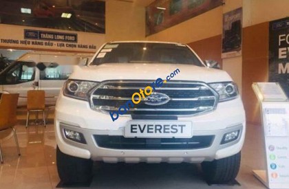 Ford Everest 2018 - Bán xe Ford Everest năm sản xuất 2018, màu trắng