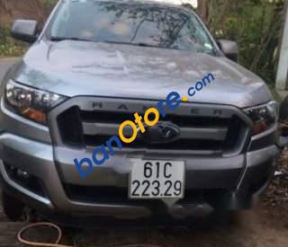 Ford Ranger XLS 2.2L 4x2 MT 2016 - Cần bán Ford Ranger XLS 2.2L 4x2 MT sản xuất 2016, màu xám xe gia đình