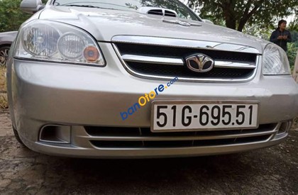 Daewoo Lacetti 2011 - Bán Daewoo Lacetti năm 2011, màu bạc, nhập khẩu nguyên chiếc xe gia đình