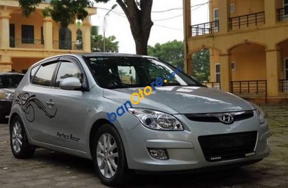 Hyundai i30   2008 - Bán xe Hyundai i30 sản xuất năm 2008, màu bạc, biển tỉnh 12