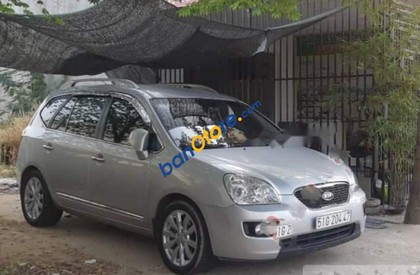 Kia Carens 2012 - Cần bán Kia Carens sản xuất 2012, màu bạc, dáng vẻ cứng cáp, khỏe mạnh