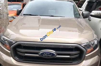 Ford Ranger  XLS 2019 - Bán xe Ford Ranger XLS sản xuất 2019, màu vàng 