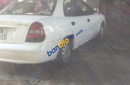 Daewoo Nubira   2002 - Bán Daewoo Nubira sản xuất 2002, màu trắng