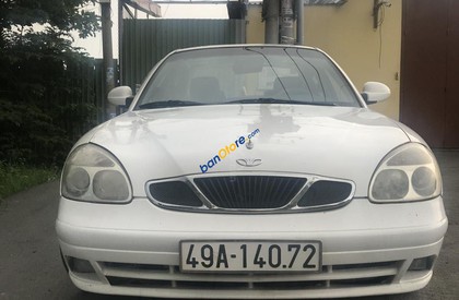Daewoo Nubira 2000 - Cần bán lại xe Daewoo Nubira sản xuất 2000, màu trắng, 80 triệu