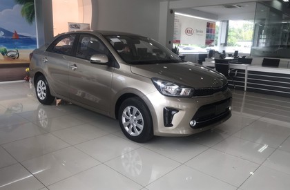 Kia MK3 MT 2020 - Bán xe Kia Soluto MT 2020, màu nâu, 389 triệu