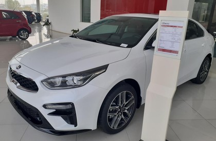 Kia Cerato MT 2020 - Bán Kia Cerato 2020 đủ màu, có xe ngay hỗ trợ trả góp 90% liên hệ: 0917096288