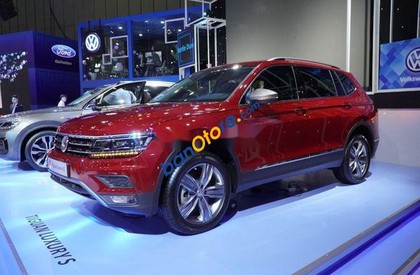 Volkswagen Tiguan   2020 - Bán Volkswagen Tiguan sản xuất 2020, màu đỏ, nhập khẩu nguyên chiếc