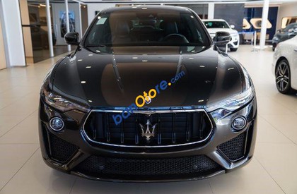 Maserati S 2019 - Cần bán Maserati Levante S năm 2019, màu đen, xe nhập