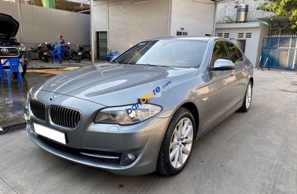 BMW 5 Series   2013 - Cần bán BMW 5 Series năm 2013, màu xám, xe nhập