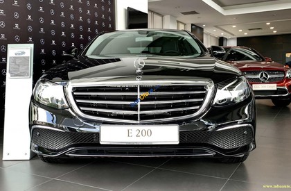 Mercedes-Benz E class E200 2019 - Cần bán xe Mercedes E200 năm sản xuất 2019, màu đen