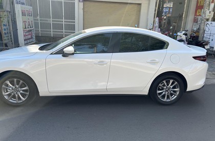 Mazda 3 1.5 At luxury 2020 - xe Mazda 3 1.5 At luxury đời 2020, màu trắng