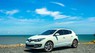 Renault Megane 1.6 CVT 2015 - Cần bán Renault Megane 1.6 CVT đời 2015, màu trắng, xe nhập, giá tốt
