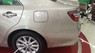 Toyota Camry 2.0E 2015 - Bán Toyota Camry 2.0E, màu nâu vàng