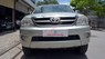 Toyota Fortuner V 2005 - Cần bán gấp Toyota Fortuner V đời 2005, màu bạc, nhập khẩu, giá rẻ