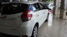 Toyota Yaris G 2015 - Bán ô tô Toyota Yaris G đời 2015, màu trắng, xe nhập