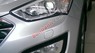Hyundai Santa Fe 2015 - Mình cần bán xe Hyundai Santa Fe đời 2015, màu bạc