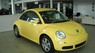 Volkswagen New Beetle 2015 - Bán xe Volkswagen New Beetle đời 2015, màu vàng, nhập khẩu 