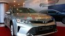 Toyota Camry 2.0E 2016 - Cần bán xe Toyota Camry 2.0E sản xuất 2016, màu bạc