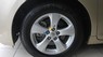 Toyota Sienna 2011 - Cần bán xe Toyota Sienna đời 2011, màu vàng, nhập khẩu nguyên chiếc