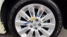 Toyota Sienna Limited 2012 - Cần bán lại xe Toyota Sienna Limited sản xuất 2012, màu trắng, xe nhập