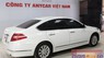 Nissan Teana 2.0AT 2010 - Cần bán Nissan Teana 2.0AT đời 2010, màu trắng, nhập khẩu nguyên chiếc, số tự động 